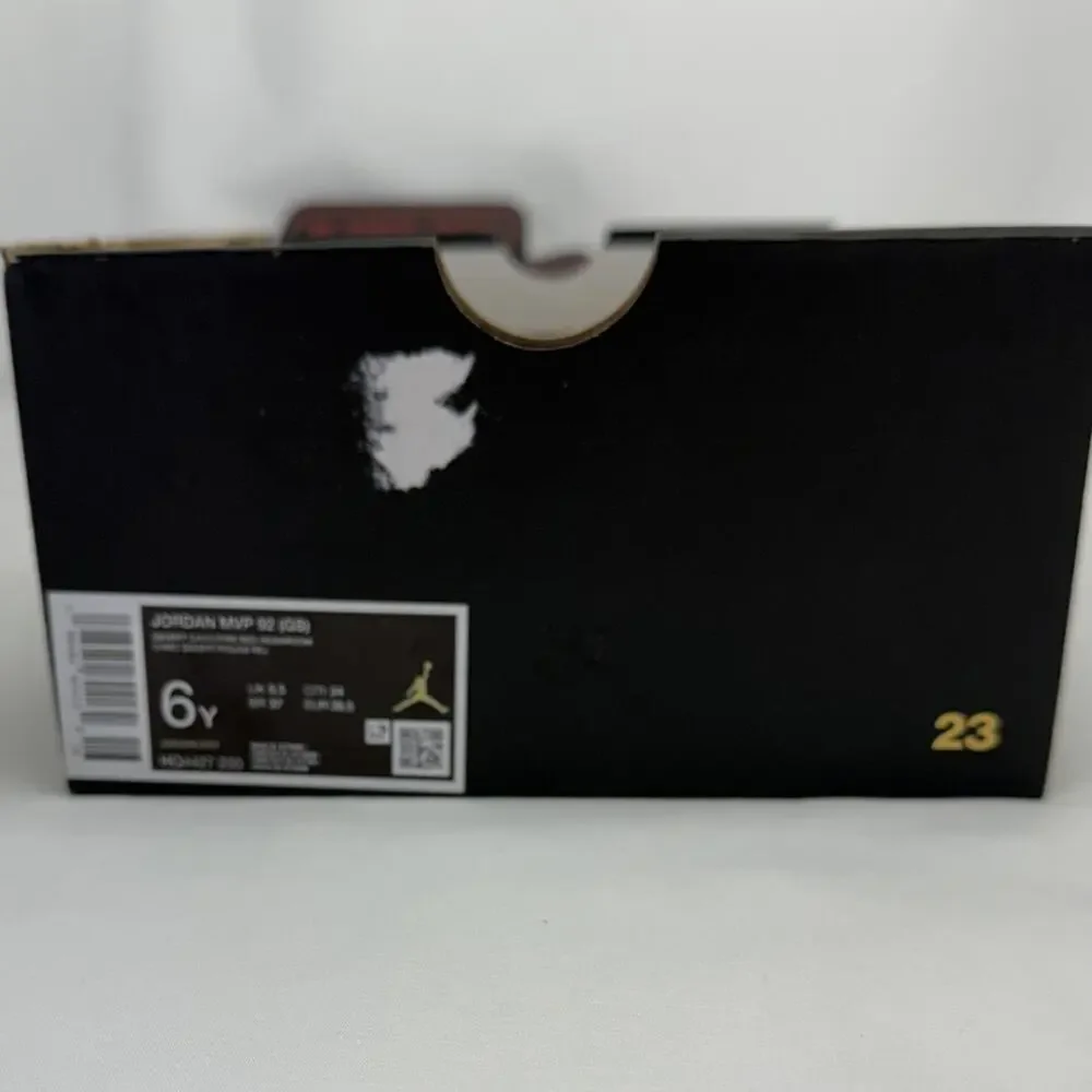 Nike Jordan MVP 92 Desert Camo Fire Red Youth Size 6‎